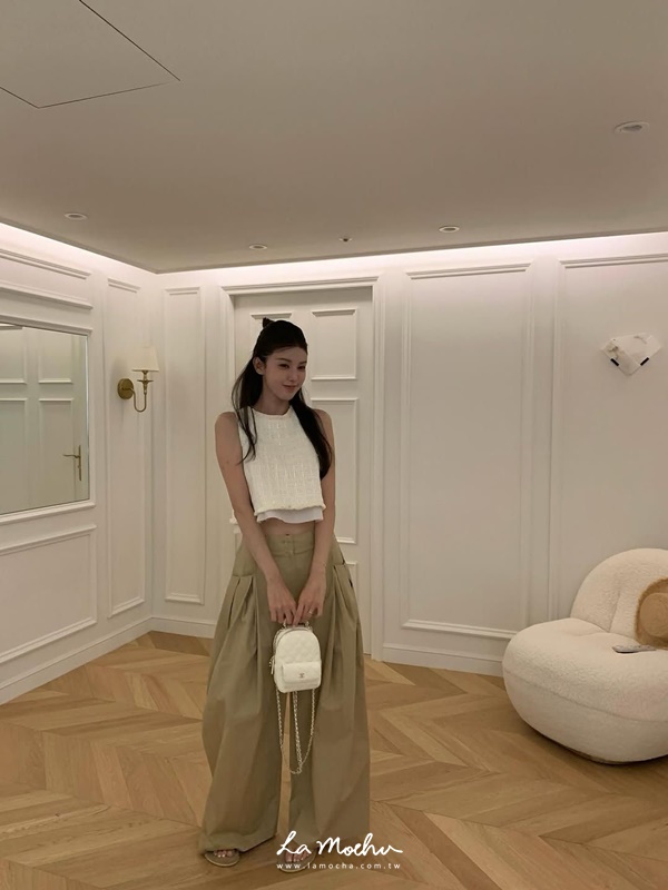 顯瘦寬版抓摺長褲